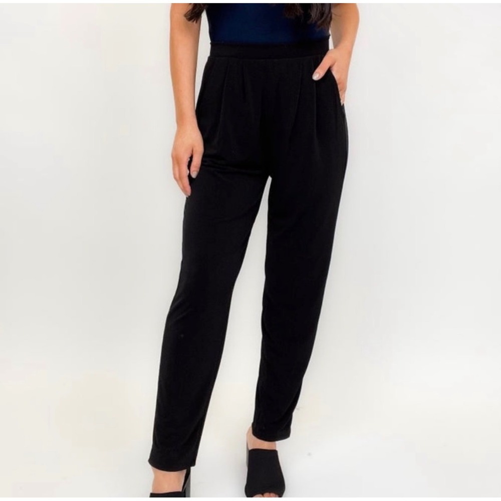 Zenana Women Black Pleated Tapered  Pants High Waist Pockets Size‎ Medium